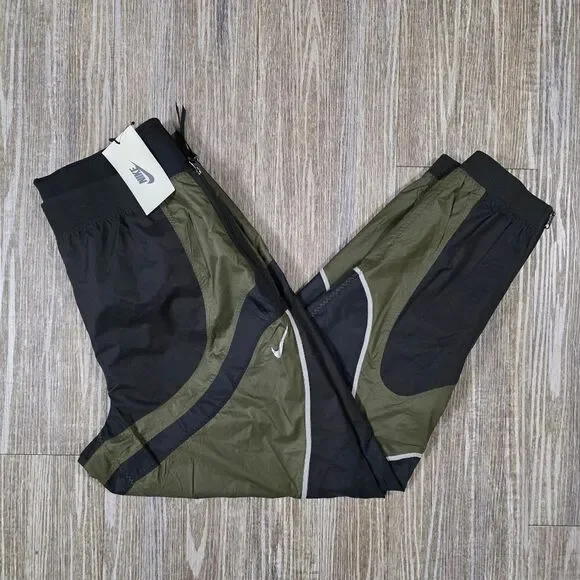 Nike Women's iSPA Pants Off Noir/ Newsprint/Iron Grey M Lined New LE DB7581-045